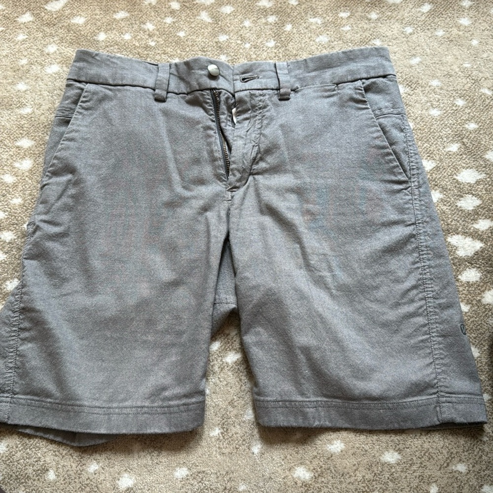 Grey men’s  Lululemon shorts